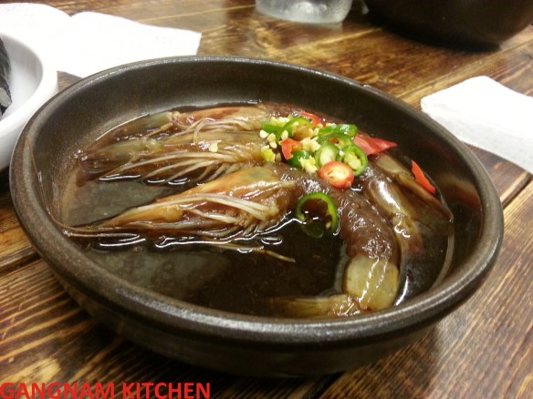 Shrimp marinaded in Soy Sacue (새우장)